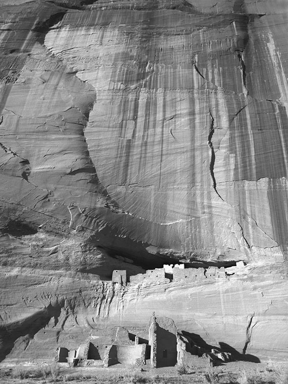 black and white image of ruins at Canyon DeChelly, AZ